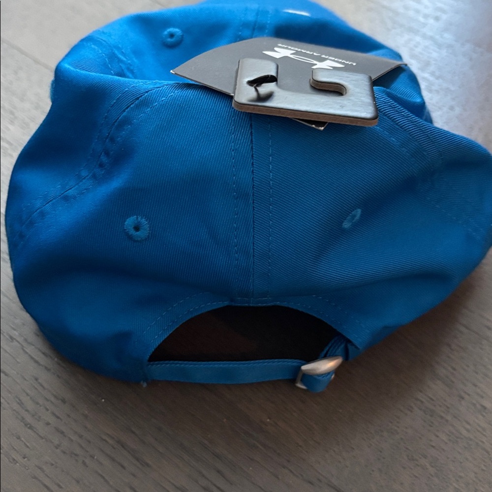 Under Armour blue baseball hat - Picture 2 of 3